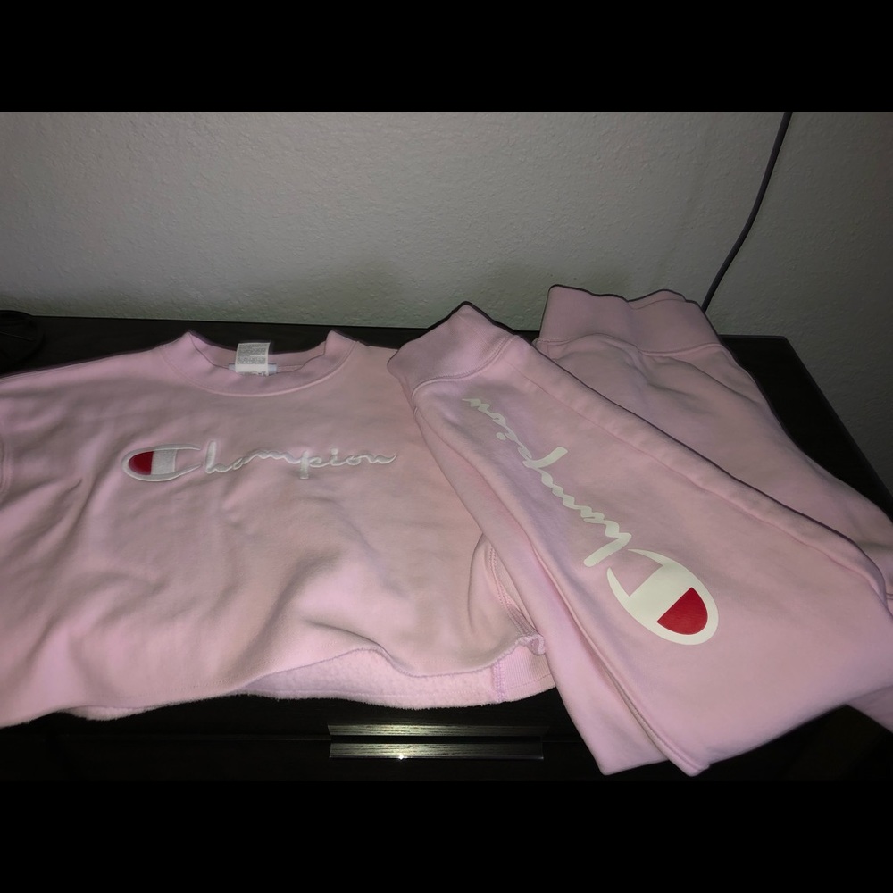 N.Y champion two piece set